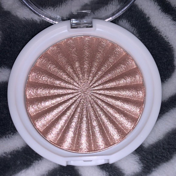 OFRA X MADISON MILLER HIGHLIGHTER - Picture 2 of 4